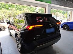 Toyota RAV4 2023 2.0L CVT FWD Fashion Plus - ფოტო 5