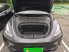 Tesla Model Y Rear-Wheel Drive - ფოტო 20
