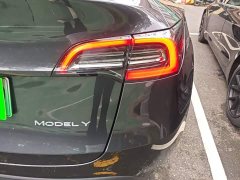 Tesla Model Y Rear-Wheel Drive - ფოტო 8