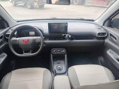 Wuling Hongguang New Energy Extended-Range Hybrid 50KM Standard - ფოტო 10