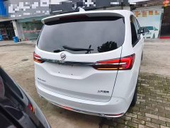 Buick GL8 Land Executive Cabin 652T Premium - ფოტო 4