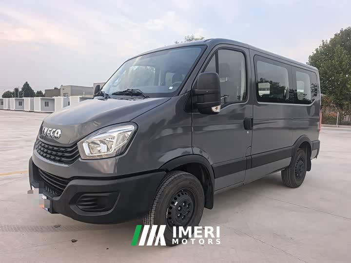 IVECO Eurocargo 2021 2.0T Manual Chaorui Short Wheelbase Low Roof Manual Door F1A - ავტომობილი ჩინეთიდან