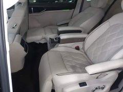 Volkswagen Viloran 380TSI Prestige - ფოტო 17
