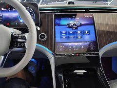 Mercedes-Benz EQE SUV 350 4MATIC Luxury - ფოტო 10