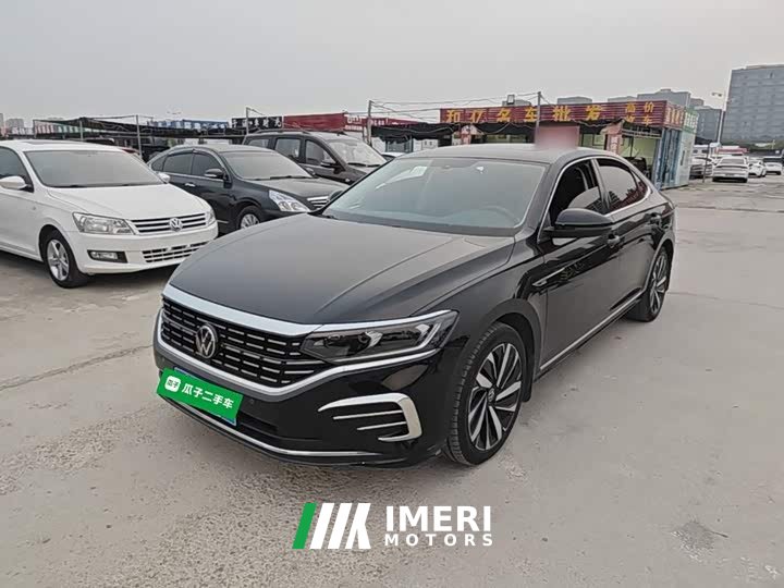 Volkswagen Passat Facelift 330TSI Elite - ავტომობილი ჩინეთიდან