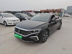 Volkswagen Passat Facelift 330TSI Elite - ფოტო 1