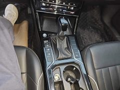 Volkswagen Passat Facelift 330TSI Elite - ფოტო 14