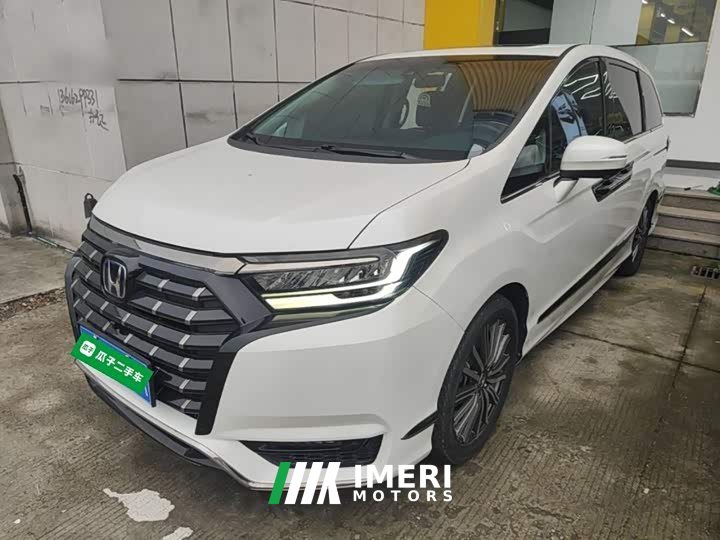 Honda Elysion 2.0L e:HEV Luxury Prestige Edition