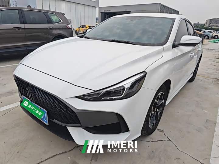 SAIC MG5 180DVVT CVT Luxury