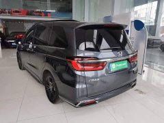 Honda Odyssey 2.0L e:HEV Sharp Premium Edition - ფოტო 5