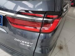 Honda Odyssey 2.0L e:HEV Sharp Premium Edition - ფოტო 8
