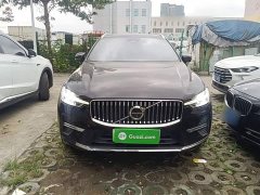 Volvo XC60 Plug-in Hybrid 2025 Extended Range AWD Smart Luxury Edition - ფოტო 3