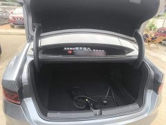 BYD Qin PLUS Champion Edition DM-i 55KM Leading - ფოტო 19
