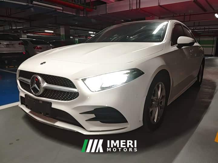 Mercedes-Benz A-Class A 200 L Sport Sedan Fashion Edition