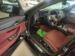 BMW 5 Series 530Li Premier M Sport Package - ფოტო 16
