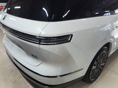 NIO ES8 Six-Seat Executive Luxury Edition - ფოტო 8