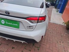 Toyota Corolla Hybrid 1.8H E-CVT Sport - ფოტო 8