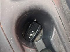 Toyota Corolla Hybrid 1.8H E-CVT Sport - ფოტო 9