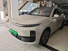 Li Auto L6 Pro - ფოტო 2