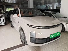 Li Auto L6 Pro - ფოტო 4