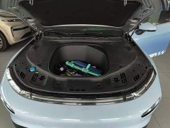 XPeng P7 P7i 610 Peng Wing Performance Edition - ფოტო 20
