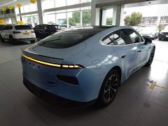 XPeng P7 P7i 610 Peng Wing Performance Edition - ფოტო 7