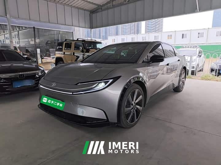 Toyota bZ5 550 PRO - ავტომობილი ჩინეთიდან