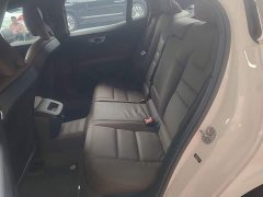 Volvo S60 B4 Smart Luxury Edition - ფოტო 17