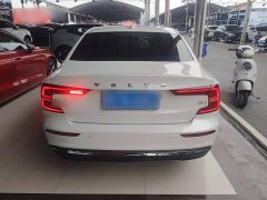 Volvo S60 B4 Smart Luxury Edition - ფოტო 6