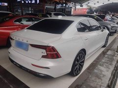 Volvo S60 B4 Smart Luxury Edition - ფოტო 7