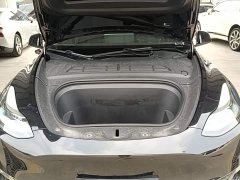 Tesla Model Y Standard Range RWD - ფოტო 20