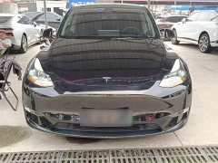 Tesla Model Y Standard Range RWD - ფოტო 3