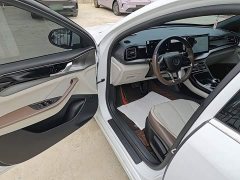 BYD Qin PLUS 2024 Glory Edition EV 420KM Leading - ფოტო 16