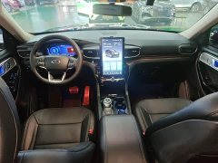 Ford Explorer 2020 EcoBoost 285 AWD Titanium 6-Seater - ფოტო 10