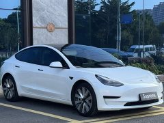 Tesla Model 3 Rear-Wheel Drive - ფოტო 4