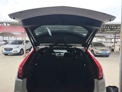 Cadillac XT4 28T FWD Technology - ფოტო 19