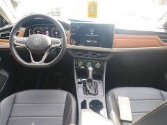 Volkswagen Bora 200TSI DSG Comfort Pro - ფოტო 10