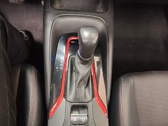 Toyota Corolla 1.8L CVT Sport - ფოტო 14
