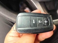 Toyota Corolla 1.8L CVT Sport - ფოტო 9