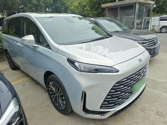 Buick GL8 New Energy Lusang Respect Edition - ფოტო 4