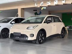 GAC AION UT 2025 420 Smart Luxury Edition - ფოტო 1