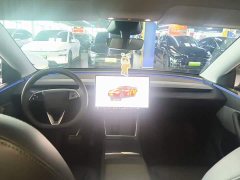 Tesla Model Y Rear-Wheel Drive - ფოტო 10