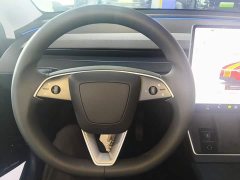 Tesla Model Y Rear-Wheel Drive - ფოტო 11
