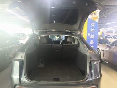 Tesla Model Y Rear-Wheel Drive - ფოტო 19