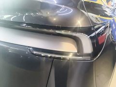 Tesla Model Y Rear-Wheel Drive - ფოტო 8