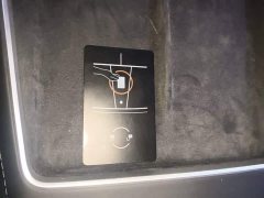 Tesla Model Y Rear-Wheel Drive - ფოტო 9