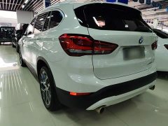 BMW X1 sDrive25Li Premier - ფოტო 5