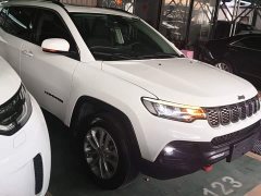 Jeep Compass 220T Automatic Elite - ფოტო 4