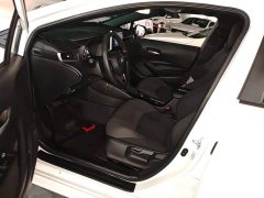 Toyota Corolla 2023 1.8L CVT Luxury - ფოტო 15
