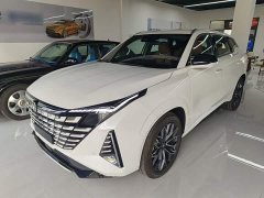 Changan UNI-Z 2025 1.5T Premium Edition - ფოტო 1